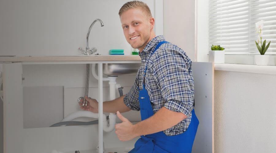 Burst Pipe Emergency Service in Frostproof, FL